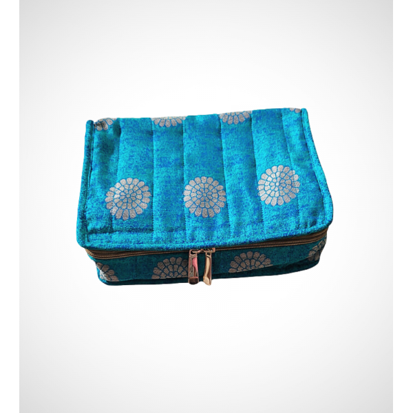 AZ: Jewlery Box