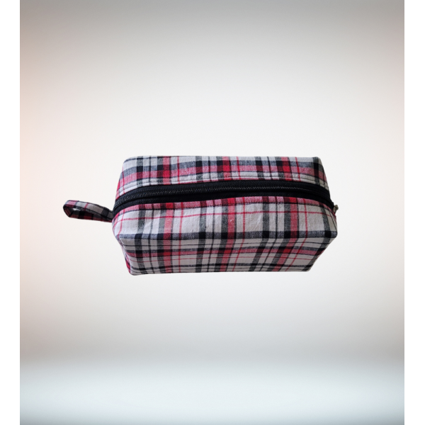 AZ: Travel Pouch in Handloom Cotton Fabric