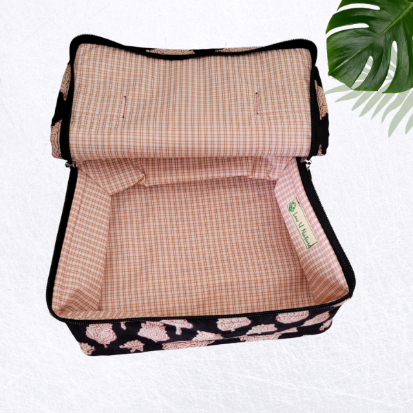 AZ: Travel Pouch in Handloom Cotton Fabric