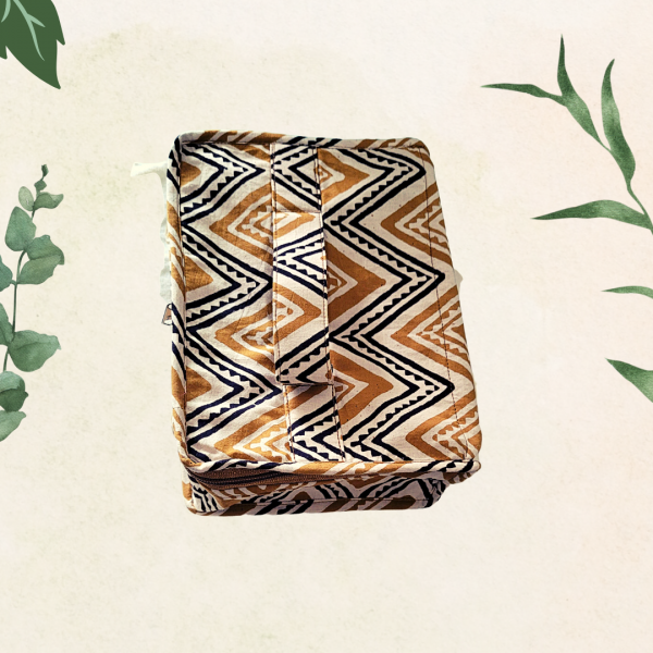 AZ: Cotton Travel Pouch