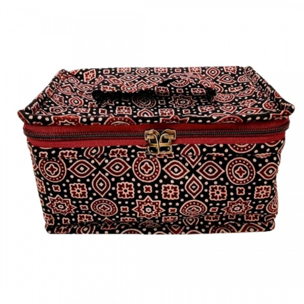 AZ: Cotton Travel Pouch