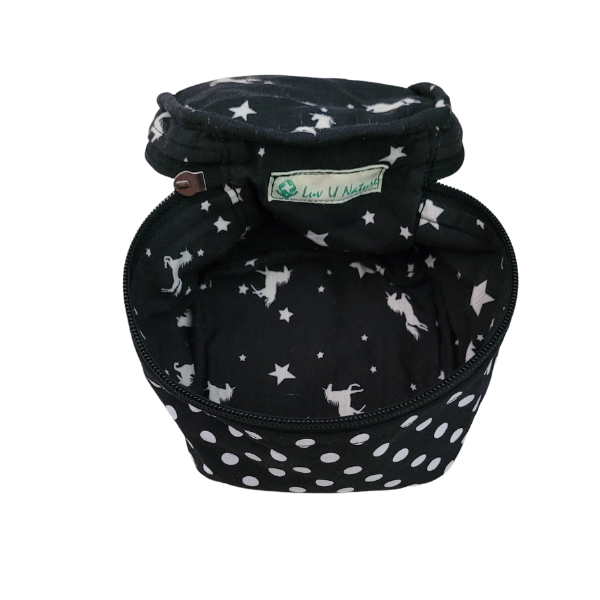 AZ: Cotton Travel Pouch