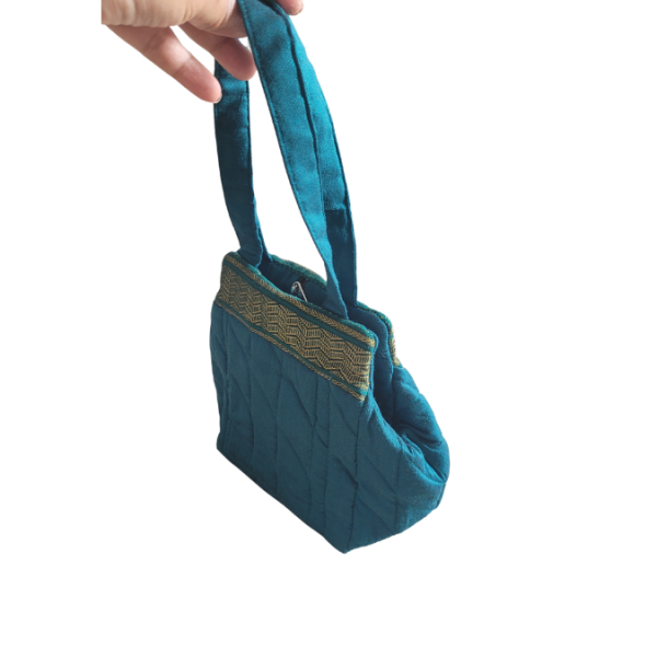 AZ: Party Bag