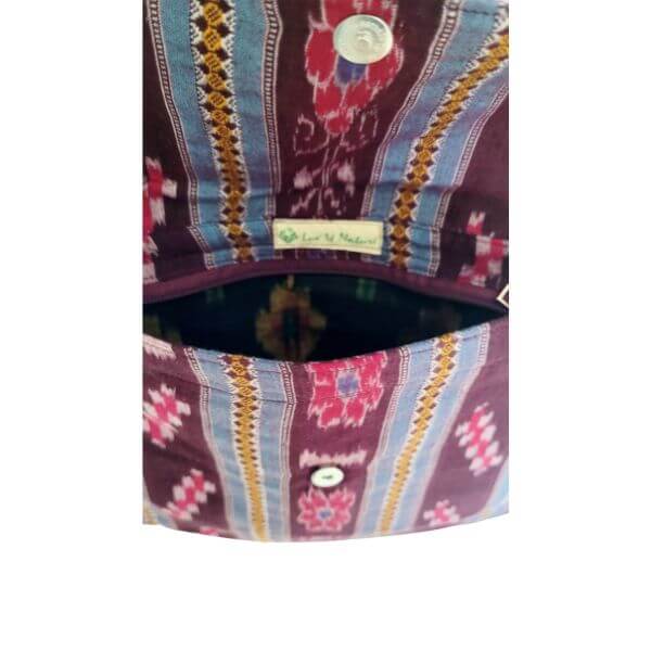 AZ: Sambalpuri Handloom Cotton Ikat Sling bag