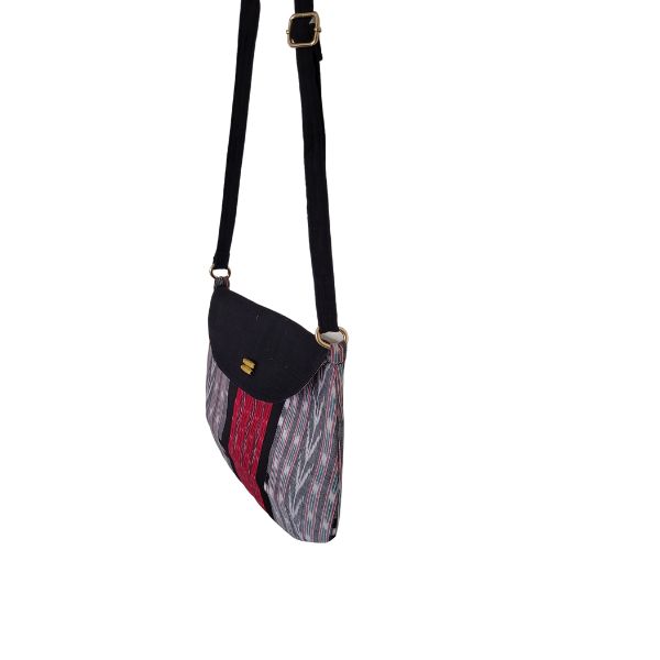 AZ: Handloom Cotton Sambalpuri Ikat Sling bag