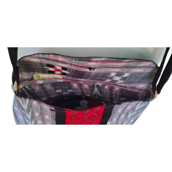 AZ: Handloom Cotton Sambalpuri Ikat Sling bag