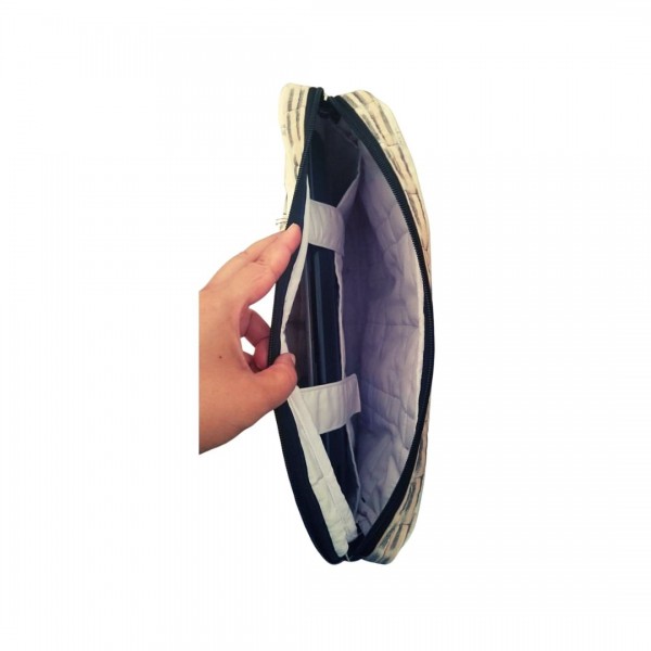 AZ: Handloom Cotton Laptop Bag