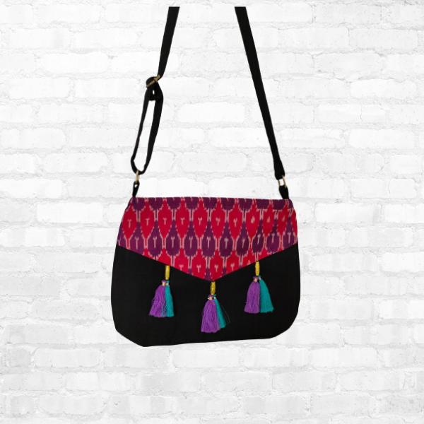 AZ: Handloom Cotton Sambalpuri Ikat Sling Bag